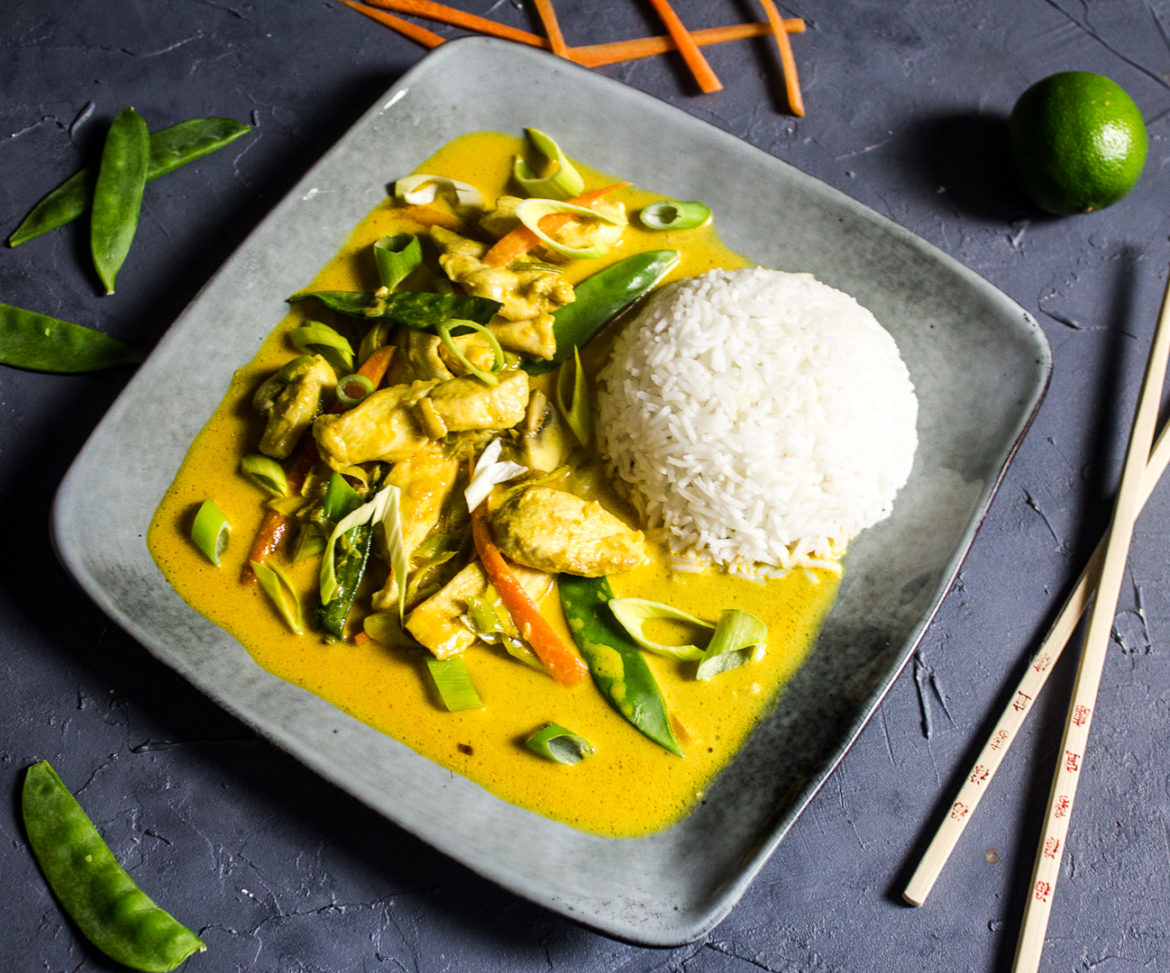 SCHARFES THAI CURRY MIT REIS - Fabian&amp;#39;s Food Factory
